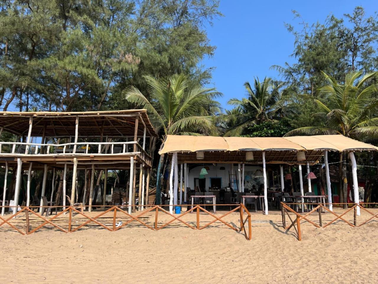 Lighthouse Cafe And Beach House Gokarna  Dış mekan fotoğraf
